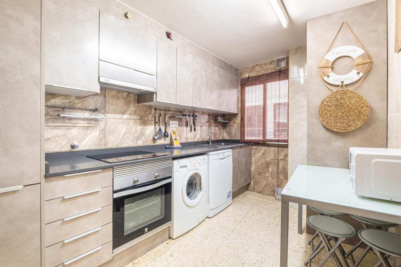 Lux Center 5-D Apartment เบนิดอร์ม ภายนอก รูปภาพ